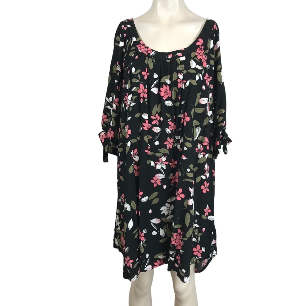 ELLOS - WOMEN'S 26 - BLACK FLORAL 3/4 SLEEvE ROUND NECK 100% RAYON DRESS